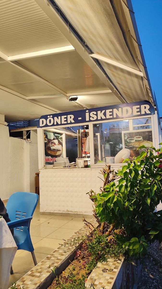 15 Kardeşler Lahmacun Pide Kebap