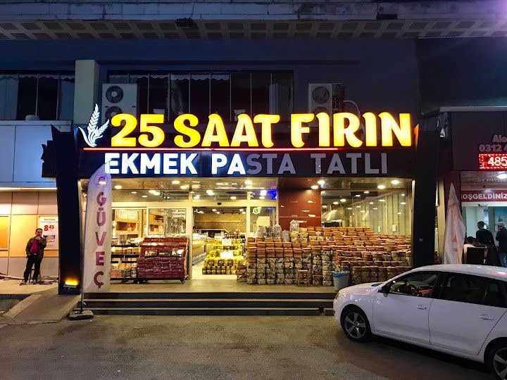 25 Saat Unlu Mamuller