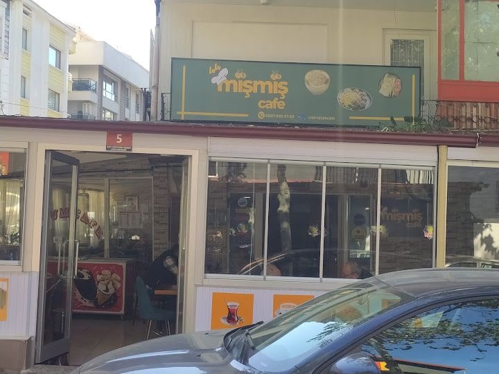 44 Mişmiş Cafe