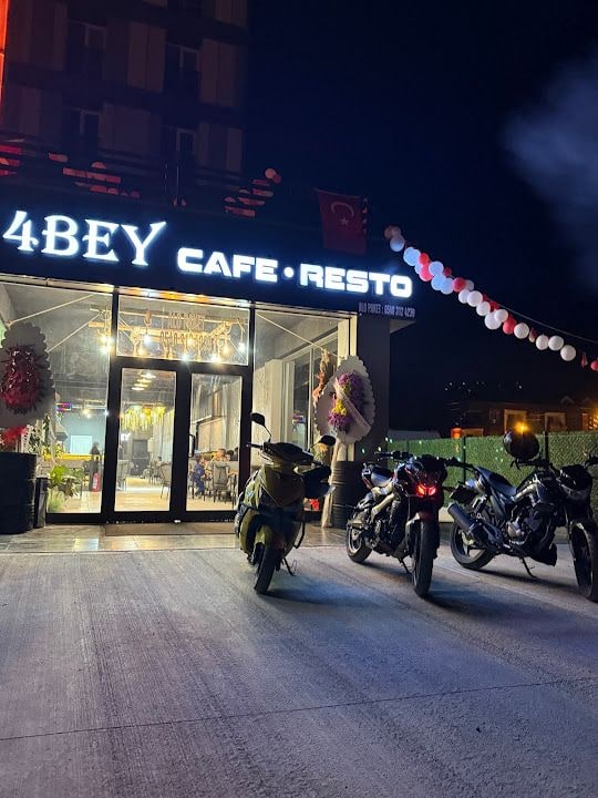 4bey Cafe & Resto