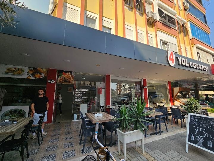 4yol Cafe &tost