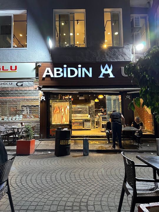 Abidin Usta