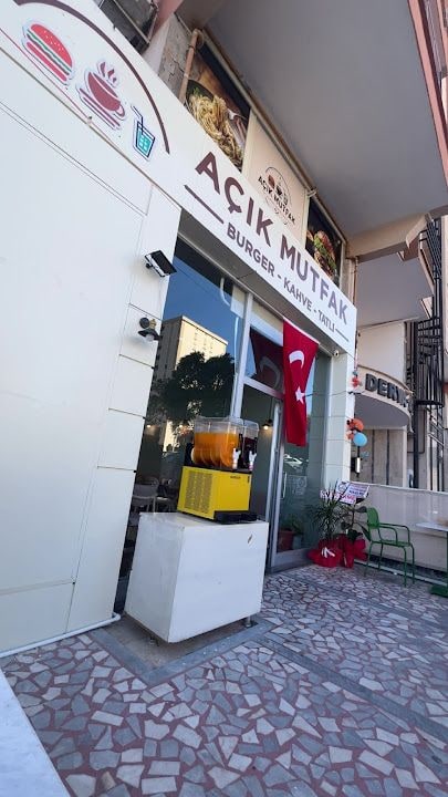 Açık Mutfak - Burger Kahve Tatlı