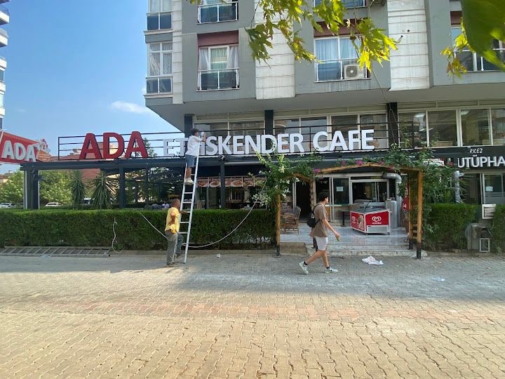 ADA ET İSKENDER DÖNER CAFE