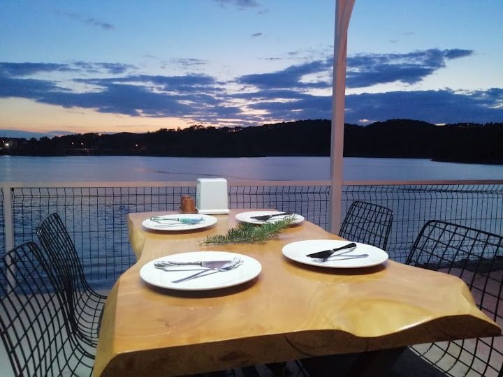 Ada Restaurant