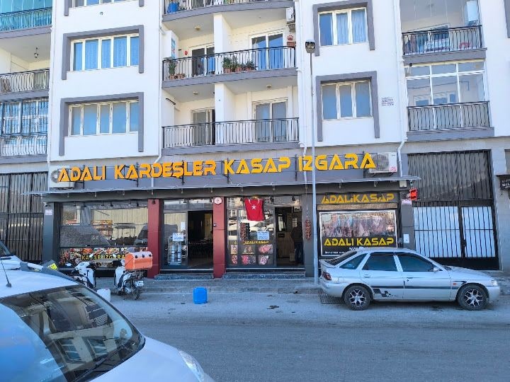 Adalı Kardeşler Steakhouse