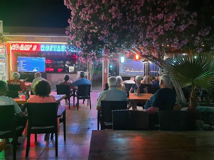 Adam 's Restaurant & Bar