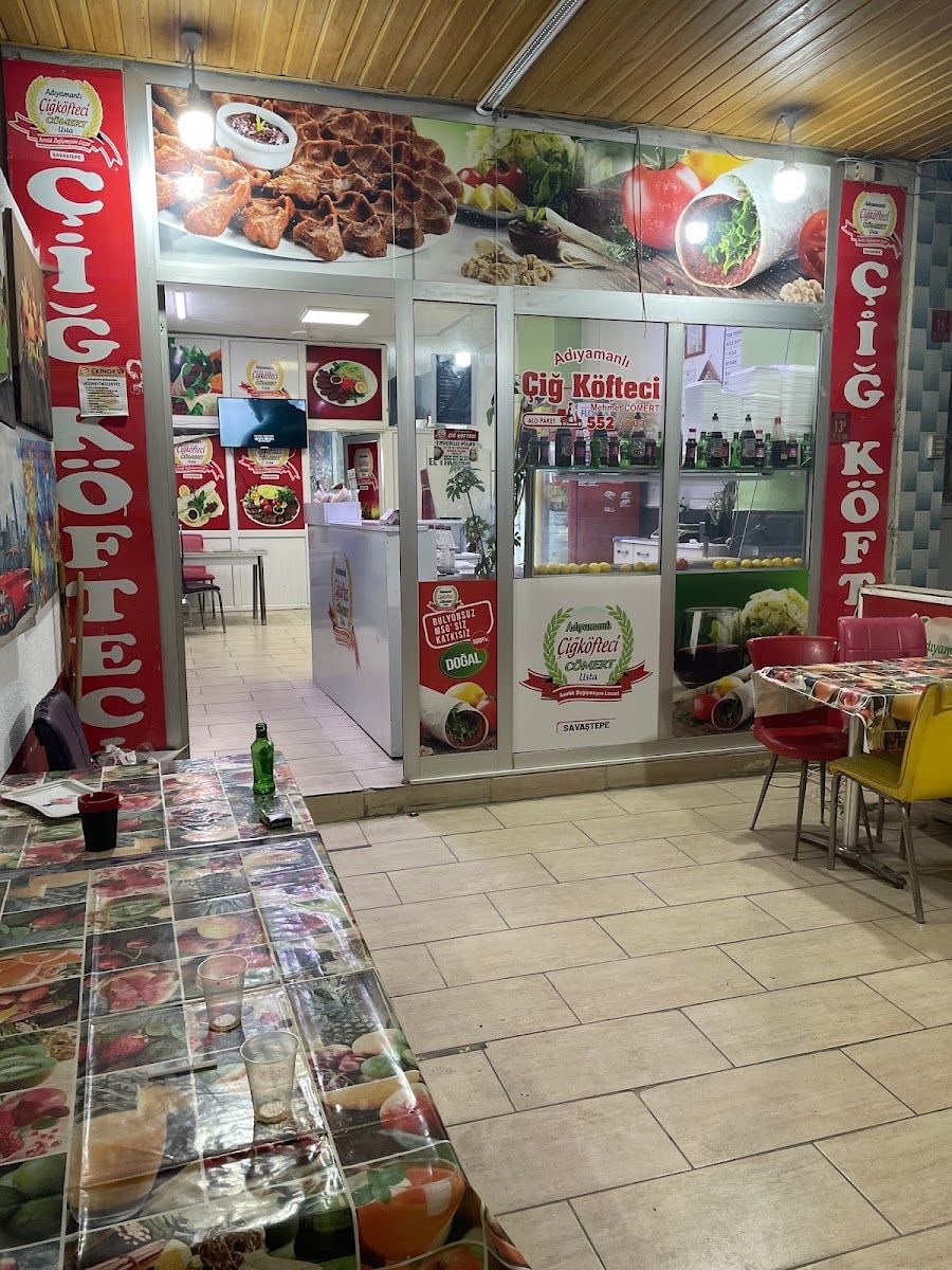 Adıyamanlı Çiğ Köfteci Cömert Usta