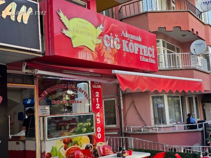 Adıyamanlı Çiğköfteci Erkan Usta
