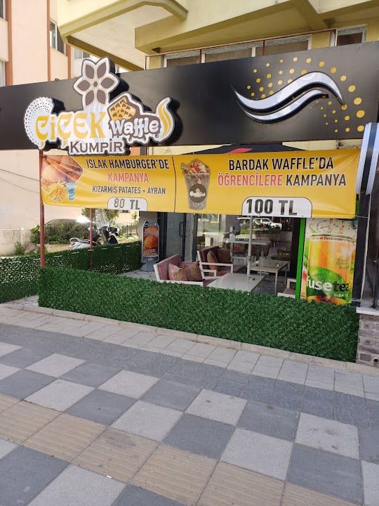 Afyon Yeşilyol Çiçek Waffle ve Kumpir