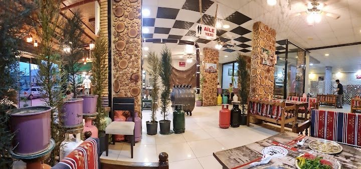 Ağanın Yerı Ciğer Ve Kebap Salonu