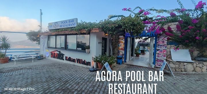 Agora Restaurant Pool Bar