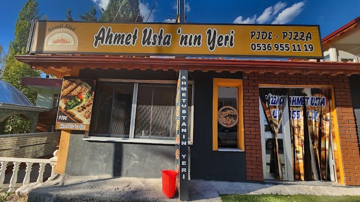 Ahmet Ustanın Yeri