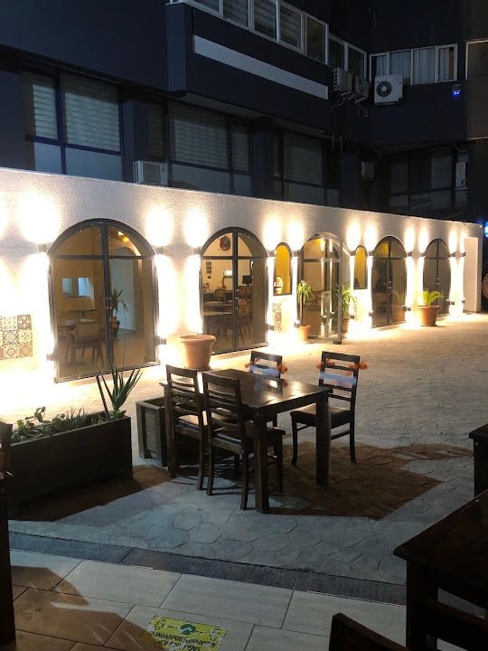 Aisha Cafe