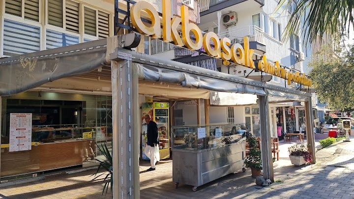 Akbaşak Ekmek ve Pasta Fırını