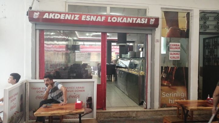 Akdeniz Döner Salonu