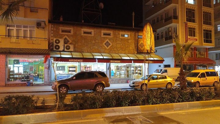 Akdeniz Ekmek