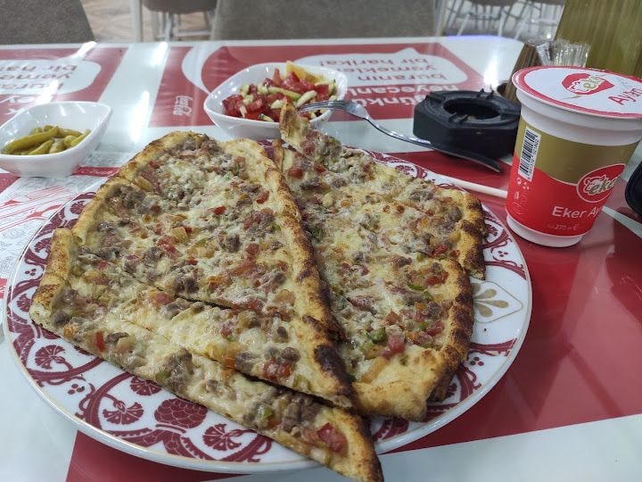 Aktürk aspava pide kebab