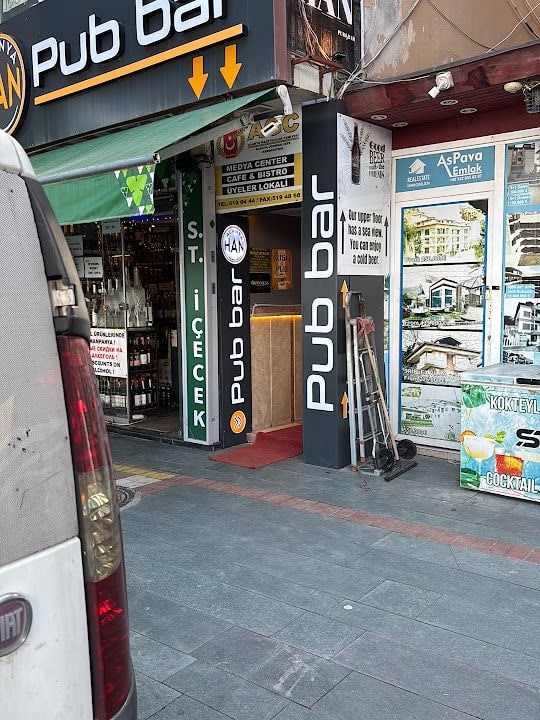 Alanya Han Pub