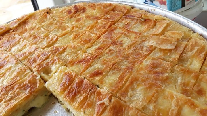 Ali Baba Börekçilik (su Böreği-kıymalı Börek-çorba)