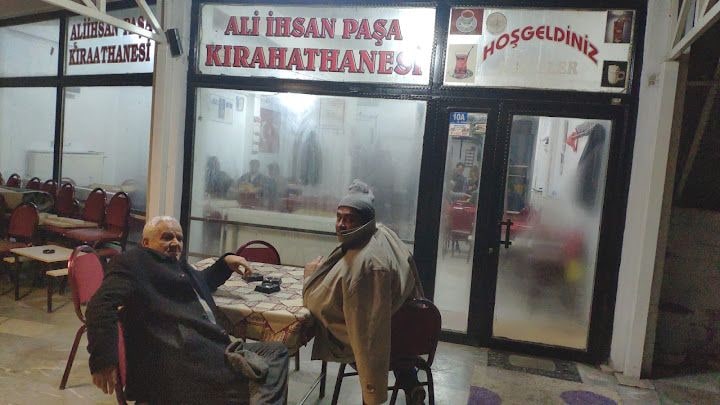 Ali İhsan Paşa Kıraathanesi