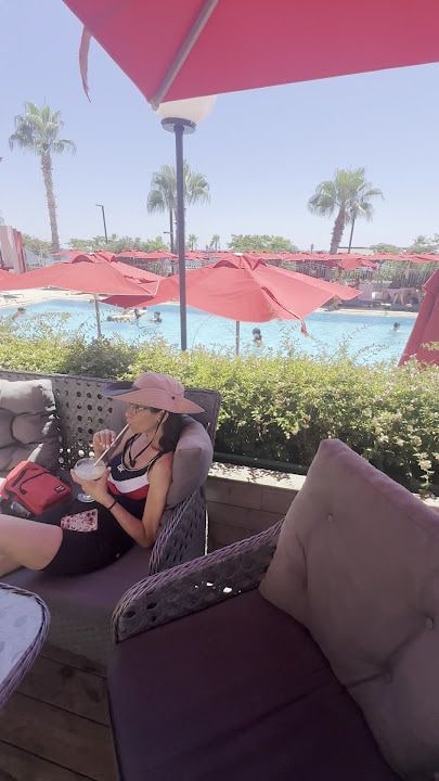 Allatra Beach & Bistro
