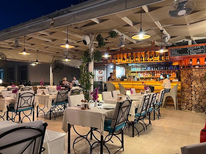 Alternatif Terrace Restaurant