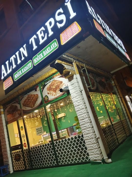Altın Tepsi Soğuk Kadayıf & Baklava