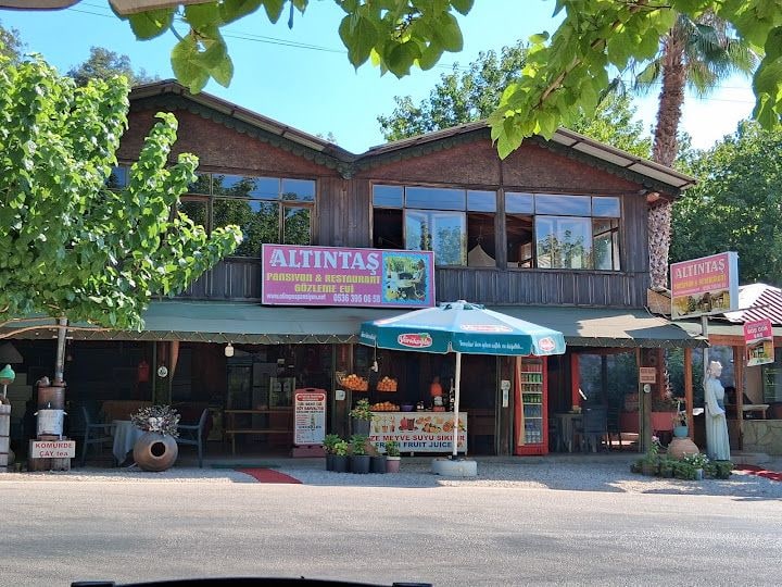 Altıntaş Pansiyon & Gözleme Evi (olimpos)