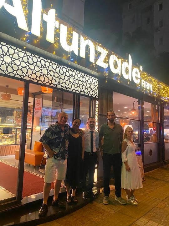 Altunzade Cafe & Restoran
