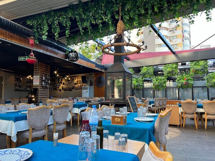 Ambiance Bar