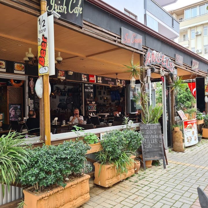 Angels cafe bar