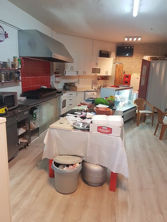 Anne'nin Yeri Fast Food