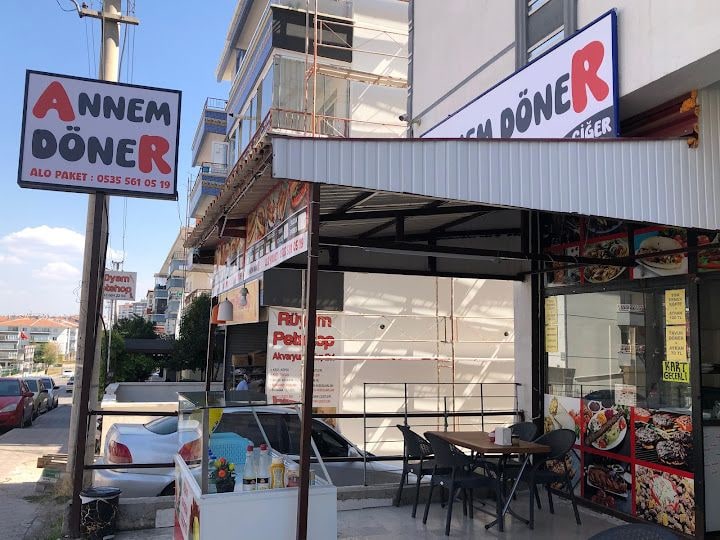 ANNEM DÖNER