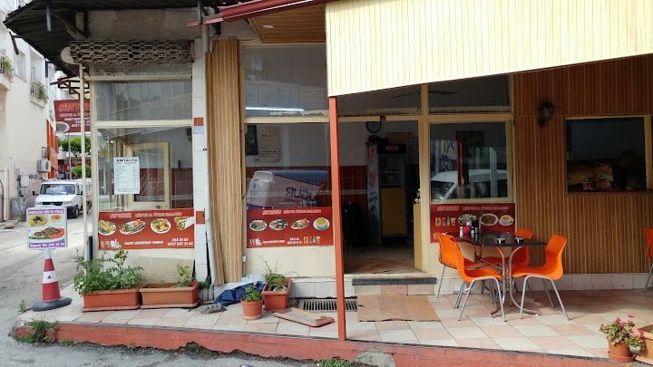 Antalya Köfte Ve Piyaz