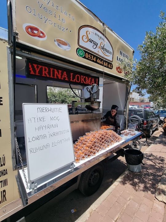 Antalya Saray Lokmacısı Hayır Lokması