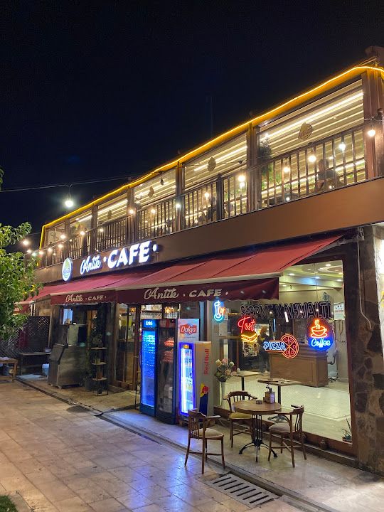 Antik Cafe