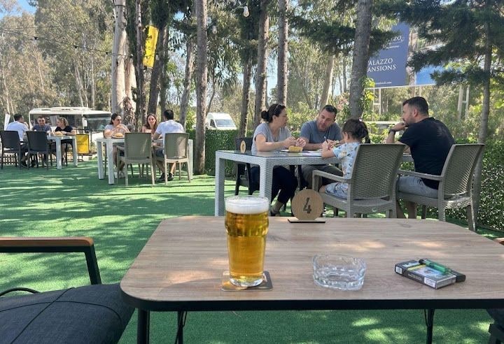 Antik Cafe Pub