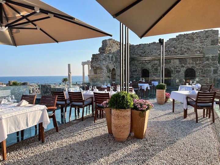 Apollon Exclusive Dining