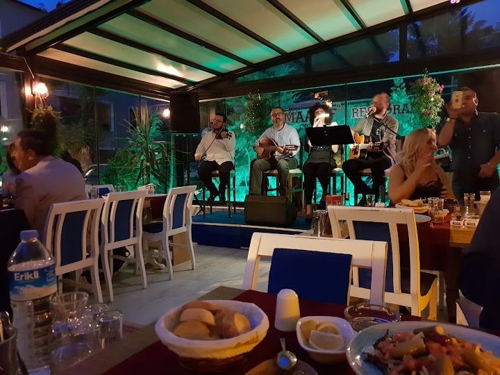 Aramızda Meyhane