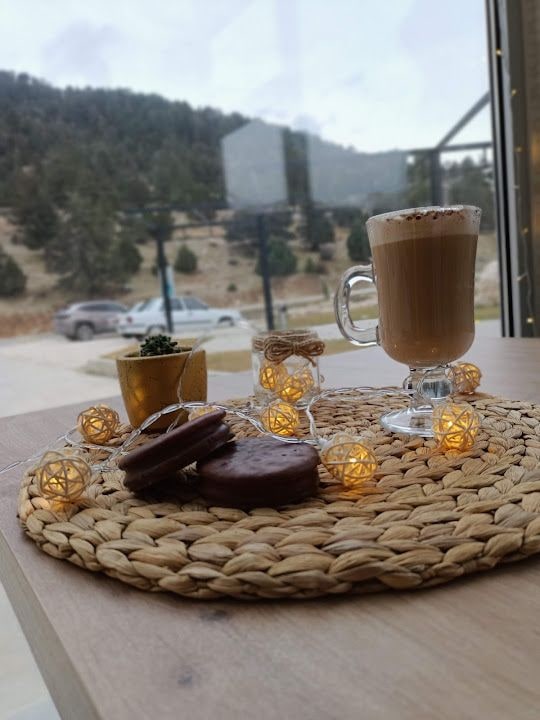 Ardıçlı Kafe