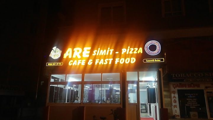Are Pizza Simit Cafe & Fast Food
