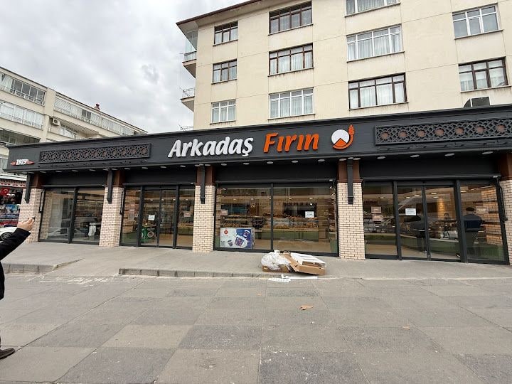 Arkadaş Ekmek Pastane Unlu Mamuller