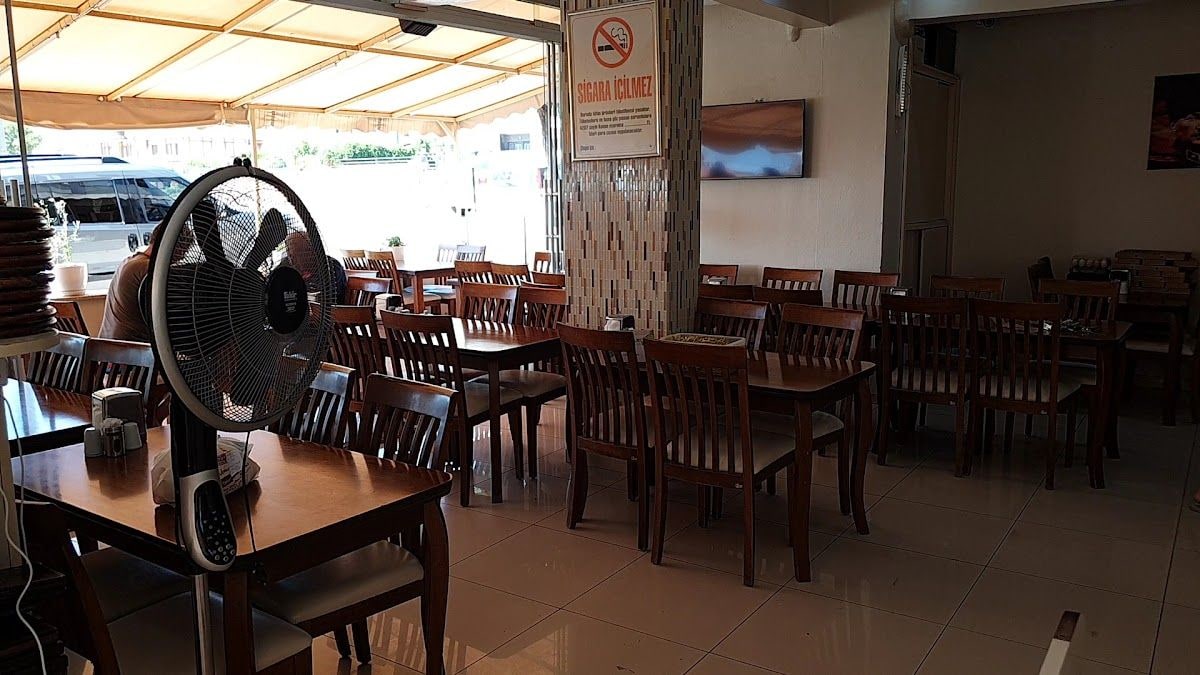 Armutçuk Lahmacun Pide Pizza Döner Salonu