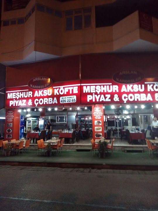 Arslan Kardeşler Meşhur Aksu Köfte Piyaz