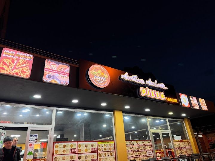 Arya Fastfood House