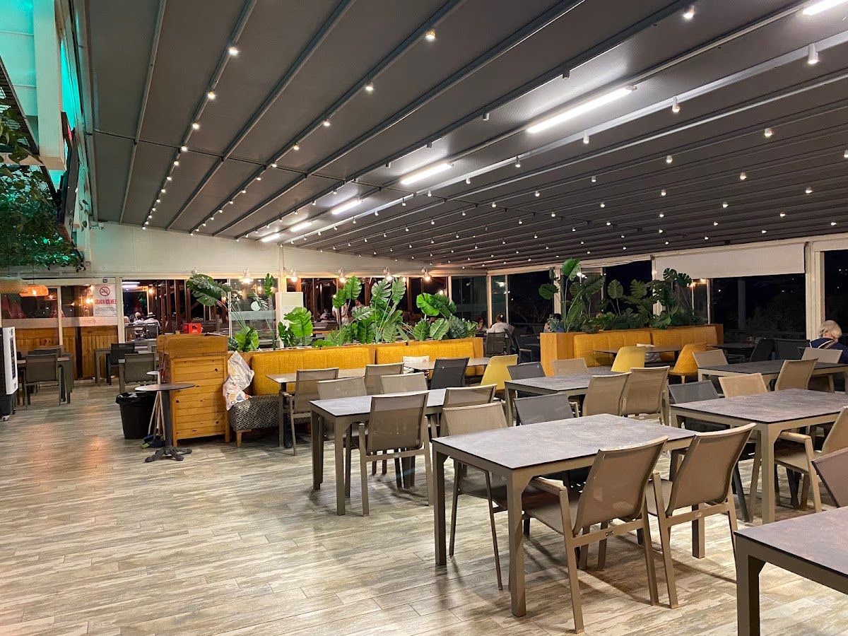 Arya Gazi Beğendi Kafe