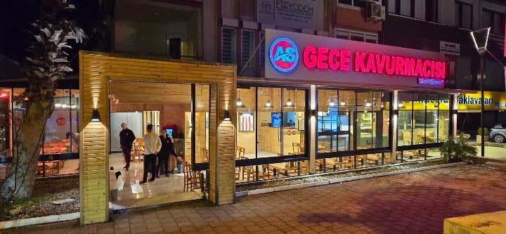 AS GECE KAVURMACISI