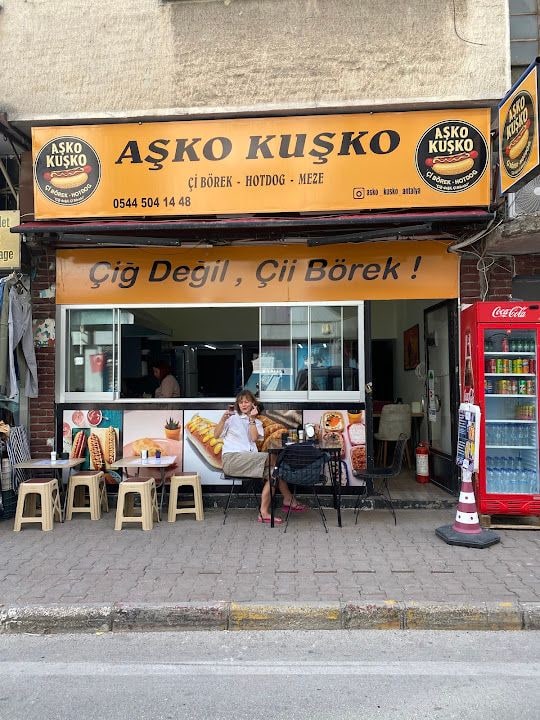 Aşko Kuşko Çi Börek-hot Dog-meze