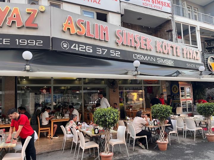 Aslım Şimşek Köfte Piyaz